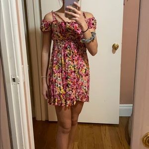 Girls flowy floral dress